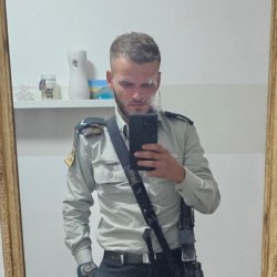 דניאל